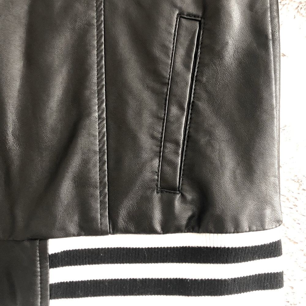Jacket - Picture 3 of 7